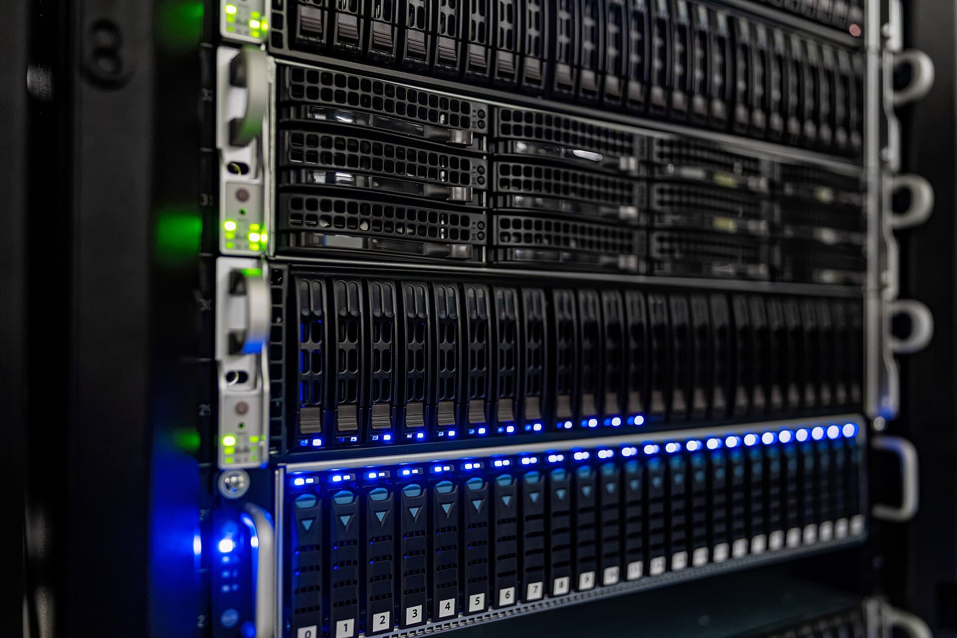 Dedicated Server Kiralama dedicated server ve fiziksel sunucu altyapısı